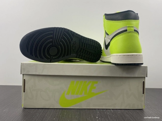 Volt 555088-702 1 Jordan OG High Air 0817